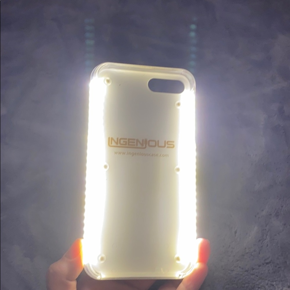 iPhone 7 Plus selfie light case